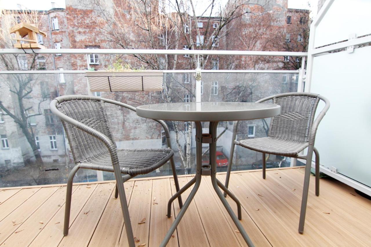 Blue River - Pulaskiego A - Private Apartment Wroclaw Ngoại thất bức ảnh
