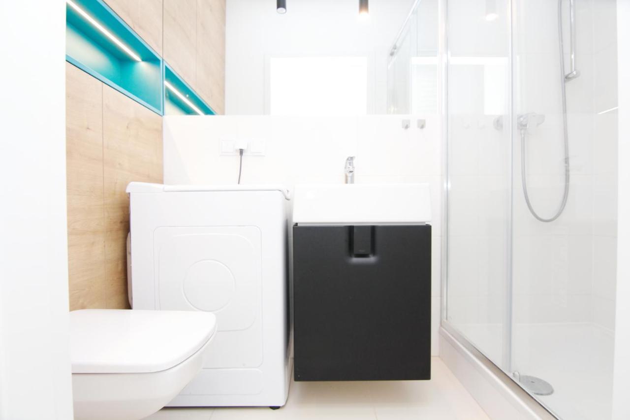 Blue River - Pulaskiego A - Private Apartment Wroclaw Ngoại thất bức ảnh