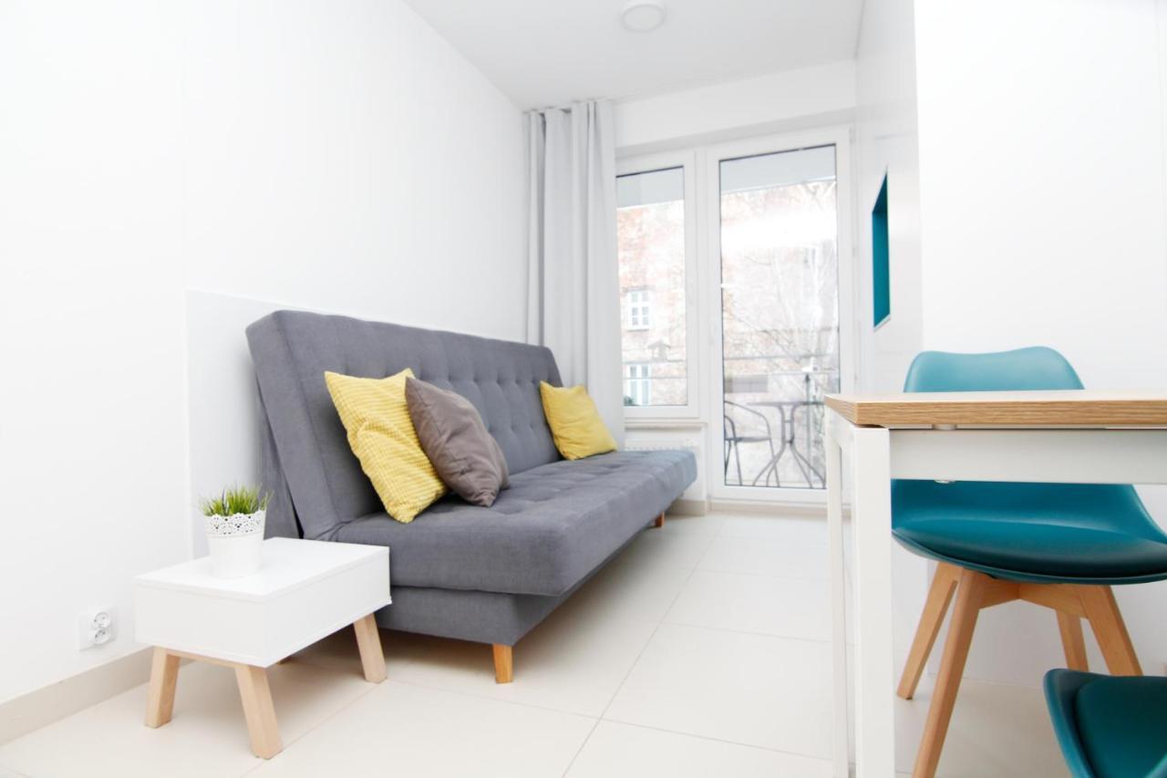 Blue River - Pulaskiego A - Private Apartment Wroclaw Ngoại thất bức ảnh